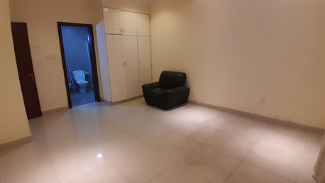 Hoora, Apartments, Flats, Houses & Villas, BHD 250/month,  2 BR,  Hoora:-  2BHK Fully Furnished Flat On Rent.  Bd 250/- With 30bd Ewa Limit. BD 100 Deposit.