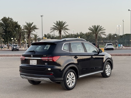 Riyadh, Vehicles, Cars & Trucks , SAR 38000,  MG RX5,  2022,  Automatic,  65000 KM,    In Good Condition