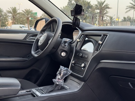 Riyadh, Vehicles, Cars & Trucks , SAR 38000,  MG RX5,  2022,  Automatic,  65000 KM,    In Good Condition