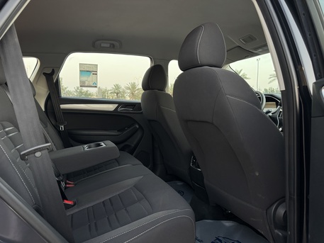 Riyadh, Vehicles, Cars & Trucks , SAR 38000,  MG RX5,  2022,  Automatic,  65000 KM,    In Good Condition