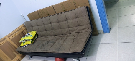 Al Murabba, Household Items, SAR 1,  Cooking Range, Single Bed And Dressing Mirror For SALE