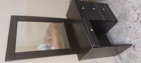 Jeddah, Furniture, SAR 60,  Elegant Brown Black Vanity Dressing Table