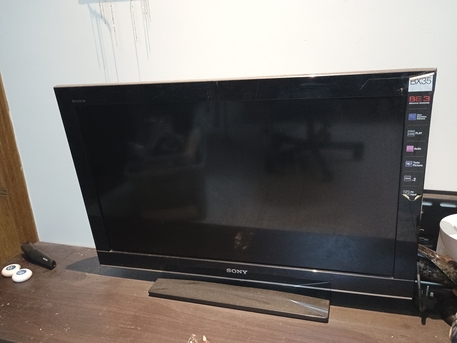 Dammam, Electronics, SAR 250,  Tv Neck Massager Projector Hp Deskjet Ink Advantage 5075