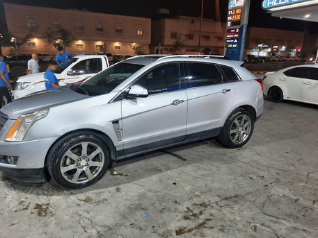 Riyadh, Vehicles, Cars & Trucks , SAR 27000,  Cadillac SRX,  2012,  Automatic,  149000 KM,