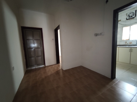 Gudaibiya, Apartments, Flats, Houses & Villas, BHD 140/year,  Gudaibiya:- Studio Flat On Rent With Ewa & Wifi..