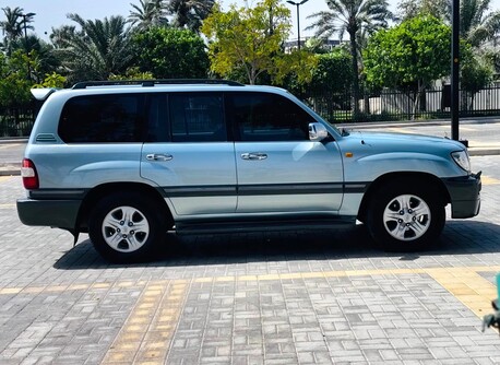 Riffa, Vehicles, Cars & Trucks , BHD 3400,  TOYOTA LANDCRUISER,  2006,  Automatic,  283000 KM,  GXR V6 LIMITED