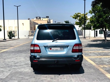 Riffa, Vehicles, Cars & Trucks , BHD 3400,  TOYOTA LANDCRUISER,  2006,  Automatic,  283000 KM,  GXR V6 LIMITED