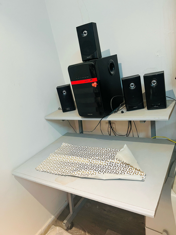 Makkah, Household Items, SAR 1,  Computer Trolly