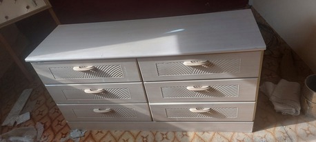 Al Khobar Al Shamalia, Furniture, SAR 150,  Table With 6 Drawers