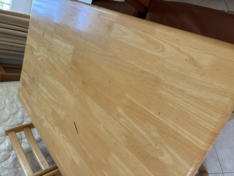 Mahooz, Furniture, BHD 50,  4 Seater Dining Table