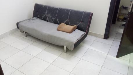 Manama, Apartments, Flats, Houses & Villas, BHD 150/month,  1 BR,  Semi Furnished 1 Bedroom Flat For Rent In Manama ( Including Electricity)