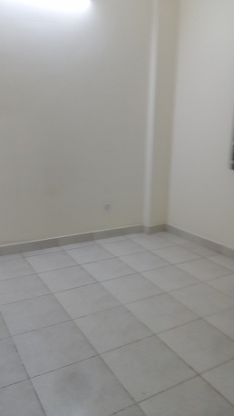 Manama, Apartments, Flats, Houses & Villas, BHD 150/month,  1 BR,  Semi Furnished 1 Bedroom Flat For Rent In Manama ( Including Electricity)