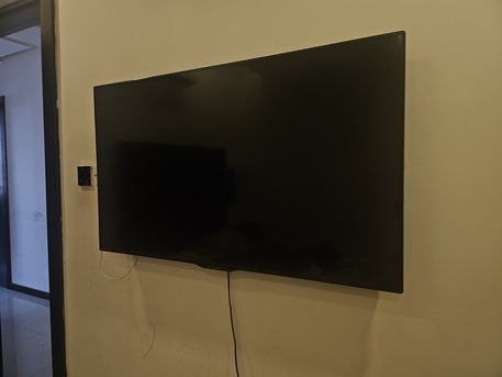 Hidd, Electronics, BHD 1,  50 Inch Sharp TV For Sale