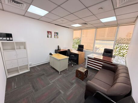 Dubai, Offices, AED 35000,  200 Sq. Feet,  Premium Fully Furnished Office Space Available For Rent