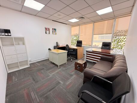 Dubai, Offices, AED 35000,  200 Sq. Feet,  Premium Fully Furnished Office Space Available For Rent