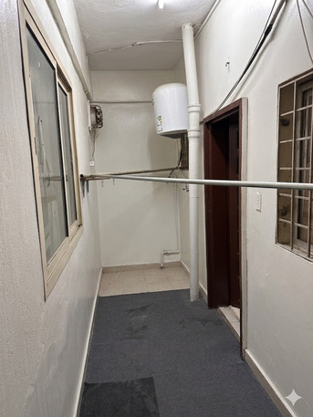 Dammam, Furniture, SAR 007500,  2 BHK Family ROOM-750 SAR / Month , All Furniture , Household :- 4500 SAR ! URGENT SALE !