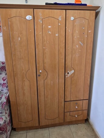 Jeddah, Furniture, SAR 100,  Urgent Furniture Sale