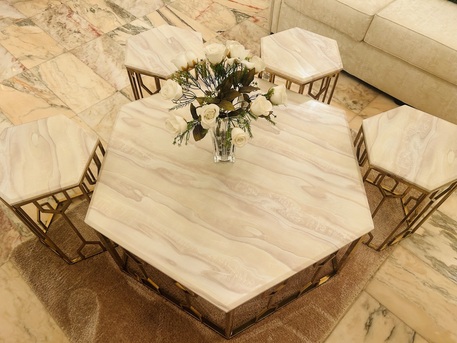 Jeddah, Furniture, SAR 750,  Gorgeous Marble Coffee Table And 4 Side Tables
