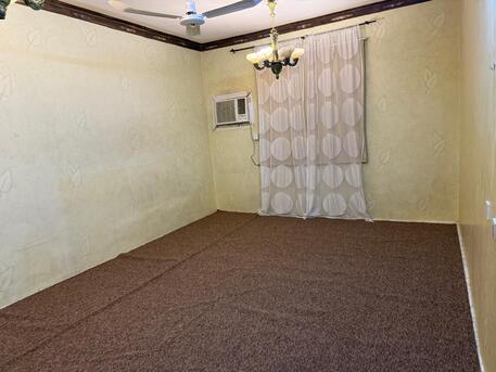 Umm Al Hamam, Rooms for Rent, SAR 1250/month,  Single Room Available For Single Executive Bachelor Only