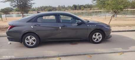 Al Malaz, Vehicles, Cars & Trucks , SAR 42000,  Hyundai Elantra,  2022,  Automatic,  143300 KM,    1.6 C.C Odo 143257 Kilo Meter  Engine,  Gear Ac Car Body 100% Origina