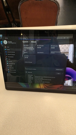 Dammam, Mobile Phones, SAR 4000,  Microsoft Surface Pro