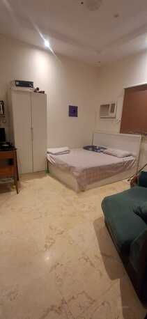 Jeddah, Sublets, SAR 1900/month,  1 BR,  Family Flat For 2 Month Rent -1900 SAR/Month