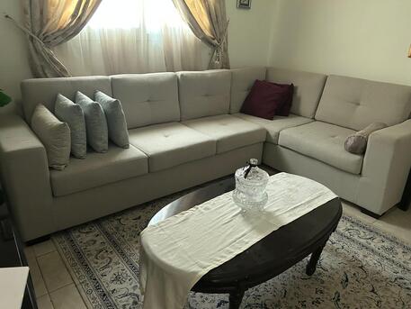 Al Khobar Al Shamalia, Household Items, SAR 800,  Kanape With A Free Table