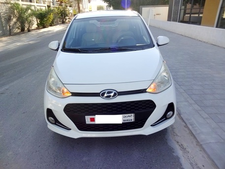 Manama, Vehicles, Cars & Trucks , BHD 2800,  Hyundai I10,  2018,  Automatic,  88000 KM,   Grand HB Zero Accident Fully Agency Service Neat Clean Car For Sale!