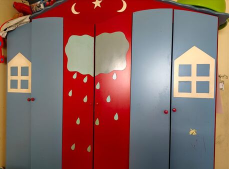 Jubail, Furniture, SAR 250,  Kids Bed And Wardrobe For Sell