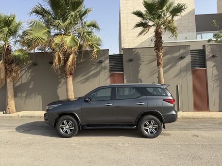 Riyadh, Vehicles, Cars & Trucks , SAR 89500,  Toyota Fortuner 2021 GX 2.7L 4X4,  2021,  Automatic,  55000 KM,  Sale