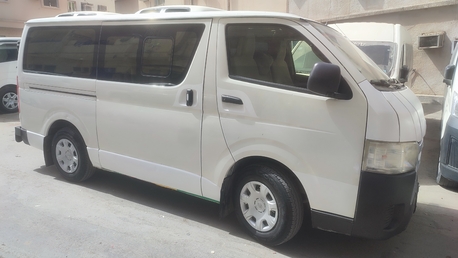 Riyadh, Vehicles, Cars & Trucks , SAR 75,  Toyota Hi-Ace,  2011,  Manual,  250 KM,