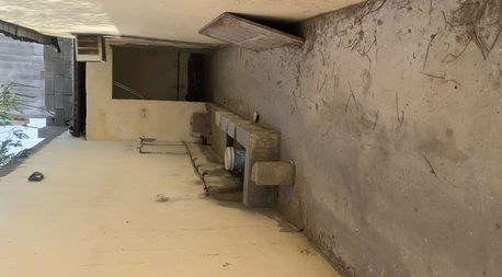 Jeddah, Warehouses, Warehouse Resnt With Rooms And Bathroom