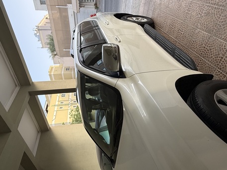 Hidd, Vehicles, Cars & Trucks , BHD 6800,  TOYOTA PRADO V6,  2012,  Automatic,  200000 KM,  URGENT SALE TOYOTA PRADO
