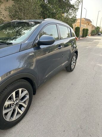 Riyadh, Vehicles, Cars & Trucks , SAR 26000,  Kia Sportage,  2014,  Automatic,  213700 KM,    AWD, Family Use Car In Excellent Condition