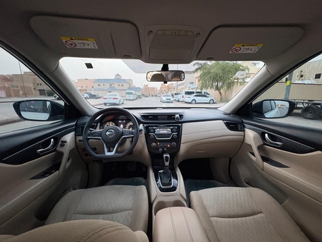 Riyadh, Vehicles, Cars & Trucks , SAR 57000,  Nissan X-Trail,  2020,  Automatic,  142492 KM,   SUV  2.5L Petrol