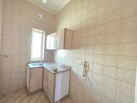 Juffair, Apartments, Flats, Houses & Villas, BHD 170/month,  2 BR,  Budget Friendly | 2 Bhk Unfurnished | Gas Connection | In Old Juffair