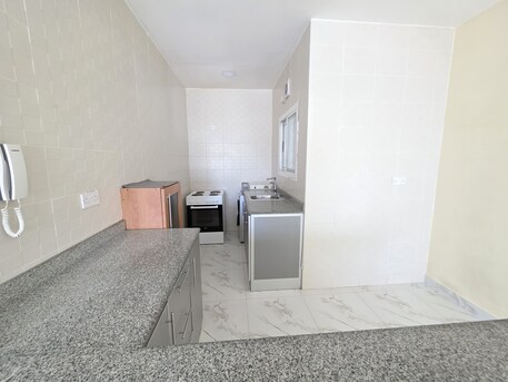 Juffair, Apartments, Flats, Houses & Villas, BHD 240/month,  2 BR,  Budget Friendly | 2 Bhk Unfurnished | Family Building | Near Yemen Embassy Juffair