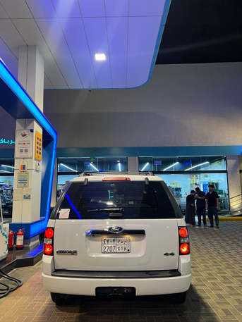 Al Aziziyah, Vehicles, Cars & Trucks , SAR 15000,  Ford Explorer,  2010,  Automatic,  247000 KM,    XLT - NOT 4x4