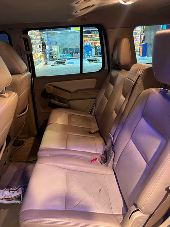 Al Aziziyah, Vehicles, Cars & Trucks , SAR 15000,  Ford Explorer,  2010,  Automatic,  247000 KM,    XLT - NOT 4x4