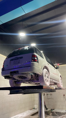 Al Aziziyah, Vehicles, Cars & Trucks , SAR 15000,  Ford Explorer,  2010,  Automatic,  247000 KM,    XLT - NOT 4x4