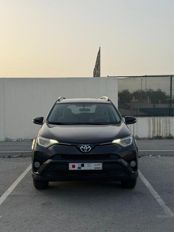 Manama, Vehicles, Cars & Trucks , BHD 5900,  Toyota RAV4,  2016,  Automatic,  136000 KM,    | 0 Accident - Excellent Condition