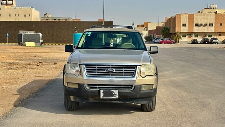 Riyadh, Vehicles, Cars & Trucks , SAR 19500,  Ford Explorer,  2007,  Automatic,  430000 KM,   GOLDEN  FOR SALE