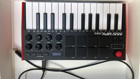 Hara, Musical Instruments, SAR 300,  Title: Akai MPK Mini MK3 Midi Keyboard Controller (With USB Cable)
