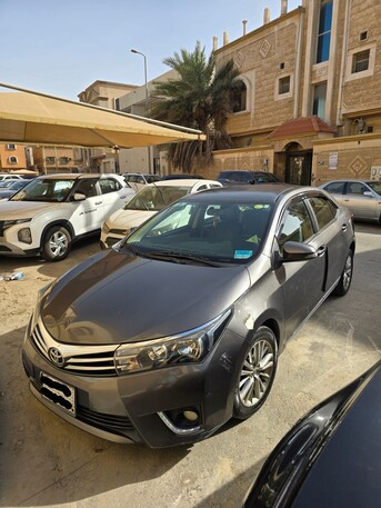 Jubail, Vehicles, Cars & Trucks , SAR 41000,  Toyota Corolla GL-i,  2016,  Automatic,  242000 KM,  Toyota GLI  - "Immaculate Condition, Like New. Single-owner Family Vehicle