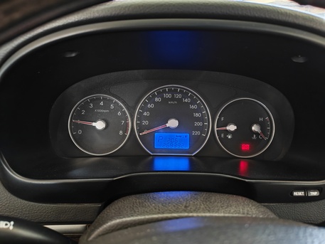 Dammam, Vehicles, Cars & Trucks , SAR 30000,  Hyundai Santa Fe,  2012,  Automatic,  269000 KM,