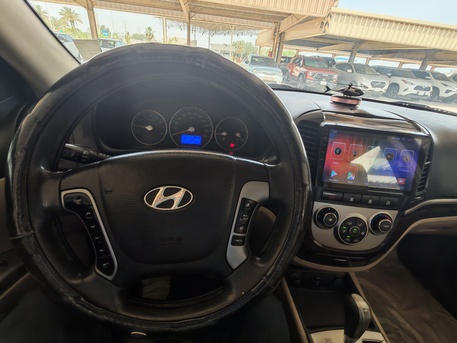 Dammam, Vehicles, Cars & Trucks , SAR 30000,  Hyundai Santa Fe,  2012,  Automatic,  269000 KM,