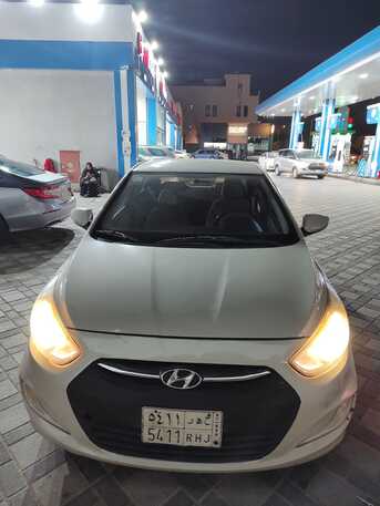 Riyadh, Vehicles, Cars & Trucks , SAR 20000,  Hyundai Accent,  2016,  Automatic,  450000 KM,