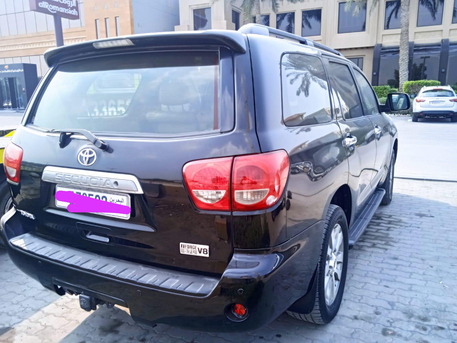 Manama, Vehicles, Cars & Trucks , BHD 4200,  Toyota Sequoia,  2009,  Automatic,  350000 KM,  -