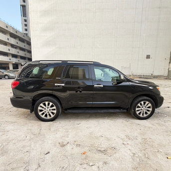 Manama, Vehicles, Cars & Trucks , BHD 4200,  Toyota Sequoia,  2009,  Automatic,  350000 KM,  -
