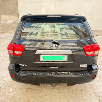 Manama, Vehicles, Cars & Trucks , BHD 4200,  Toyota Sequoia,  2009,  Automatic,  350000 KM,  -